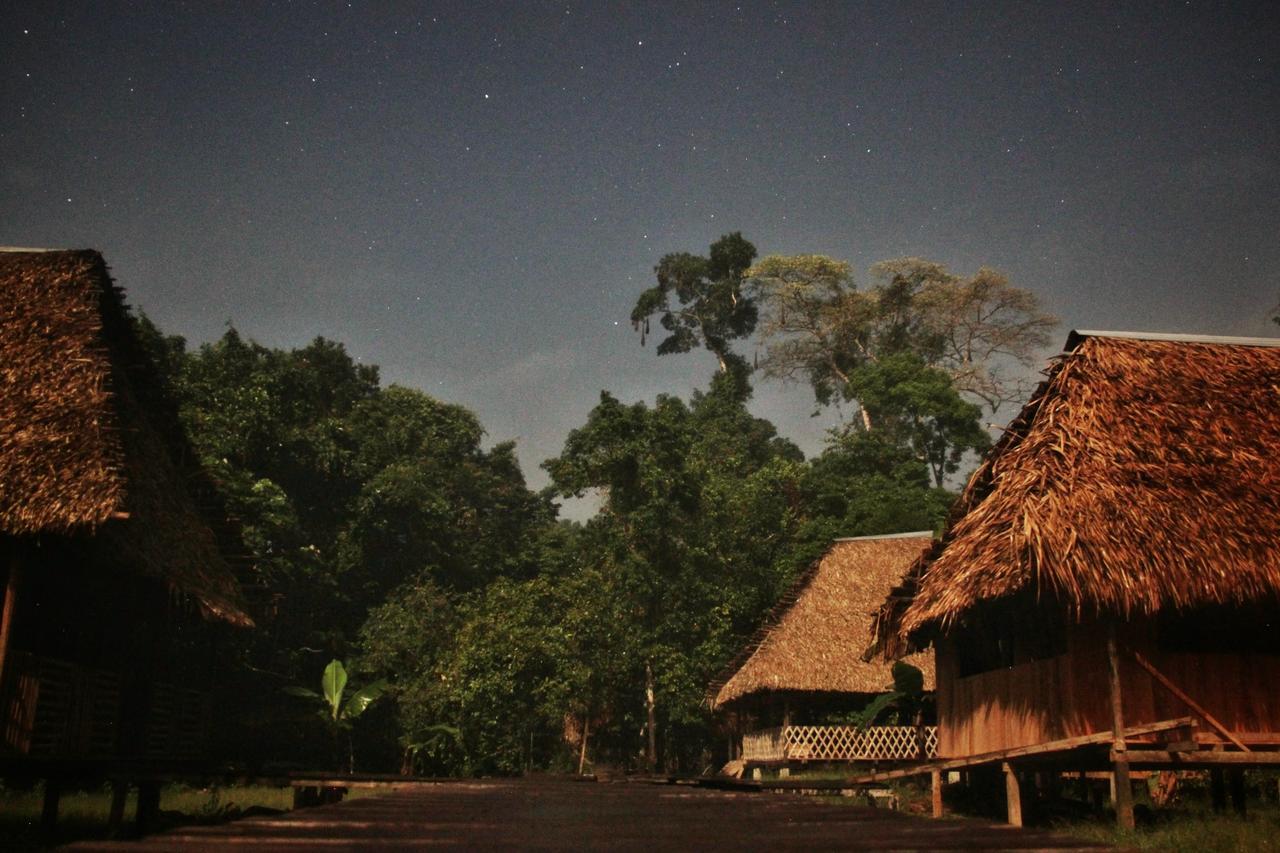 Green Forest Ecolodge Puerto Montufar Exterior photo